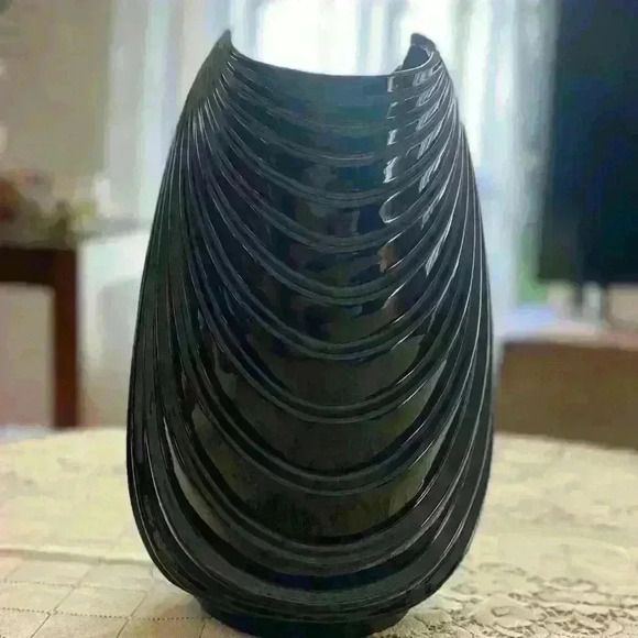 Art Deco Large Vintage Black Vase - Picture 9 of 9